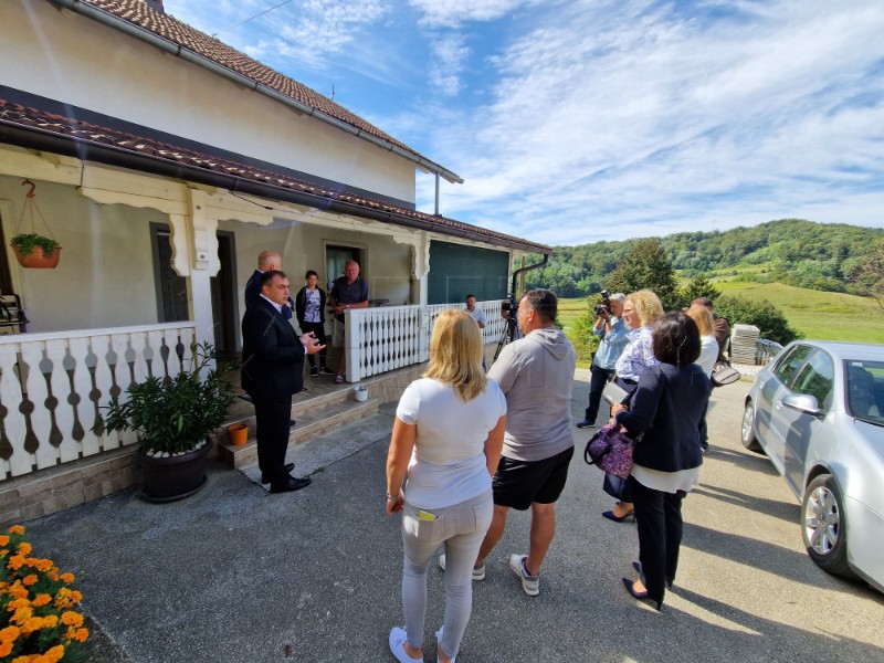 Bačić u Krapini o sanaciji klizišta i stambenom zbrinjavanju nakon potresa