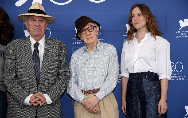 Woody Allen želi snimati u New Yorku "ako je netko dovoljno lud" da ga financira