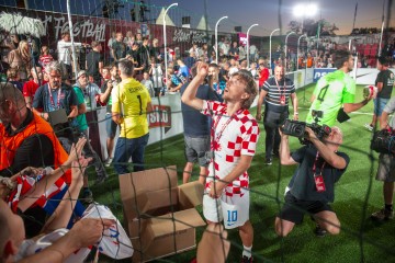 Vatreni ponedjeljak: Reprezentacija s navijačima