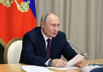 RUSSIA GOVERNMENT PUTIN MURMANSK LNG