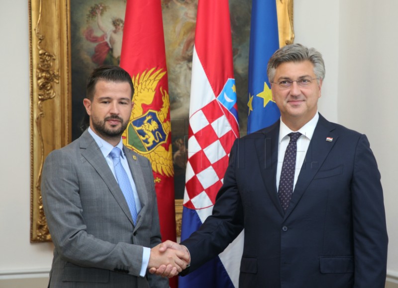 Croatian PM meets with visiting Montenegrin president