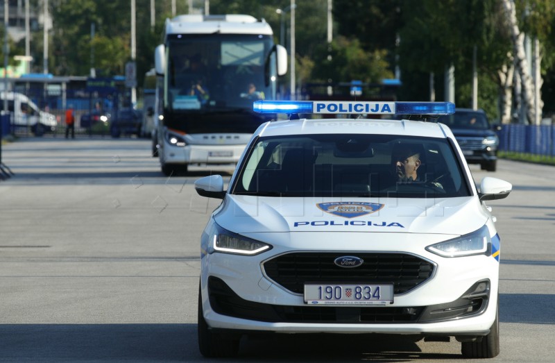 Teretnjakom naletio na djecu na pješačkom prijelazu, pobjegao pa pronađen