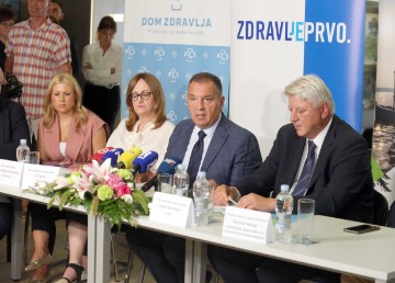 Rijeka: Konferencija za novinare u Domu zdravlja PGŽ