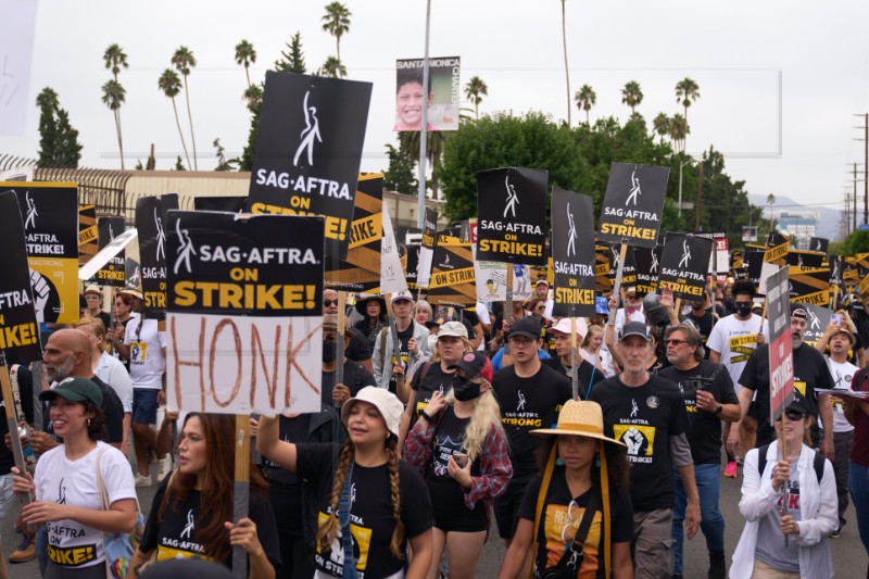 USA WGA SAG-AFTRA STRIKE