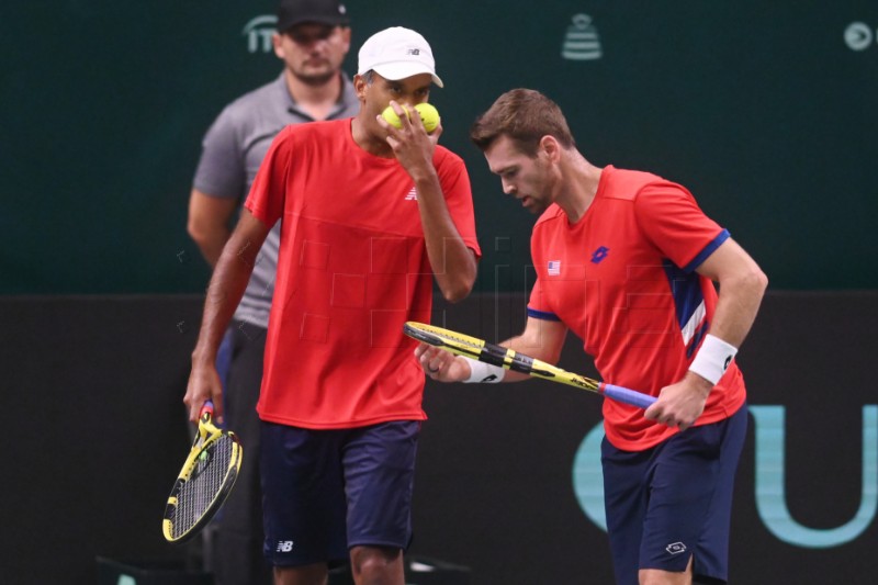 Davis Cup: Amerikanci u paru ublažili poraz, Hrvatska u petak mora pobijediti Finsku