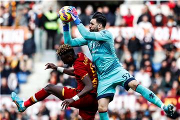 Salvatore Sirigu potpisao za Nicu