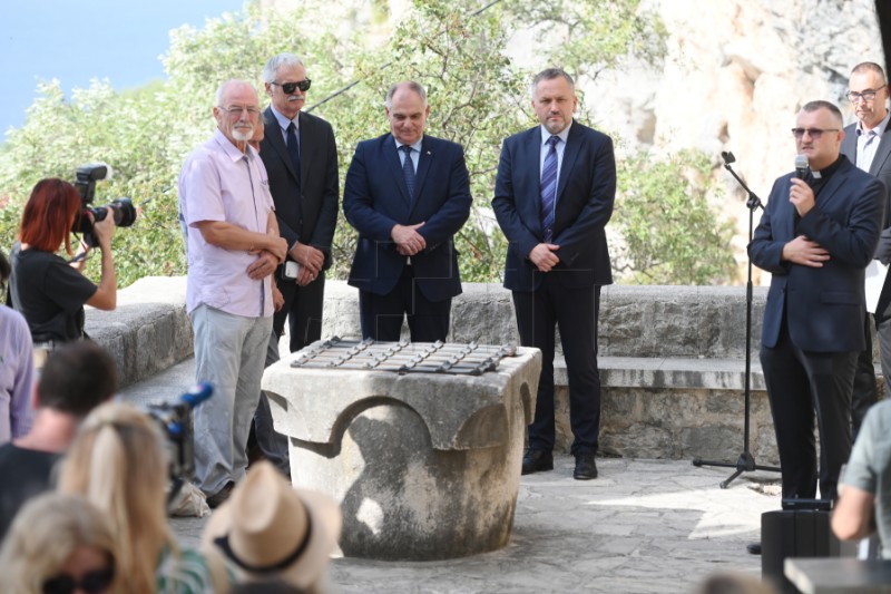 Na Marjanu otvorena likovna kolonija Sveti Jeronim