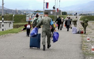 Armenci masovno napuštaju Karabah i kreću prema Armeniji