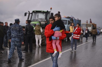 Egzodus tisuća Armenaca iz Gorskog Karabaha se nastavlja 