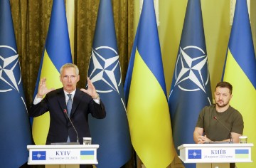 UKRAINE NATO DIPLOMACY