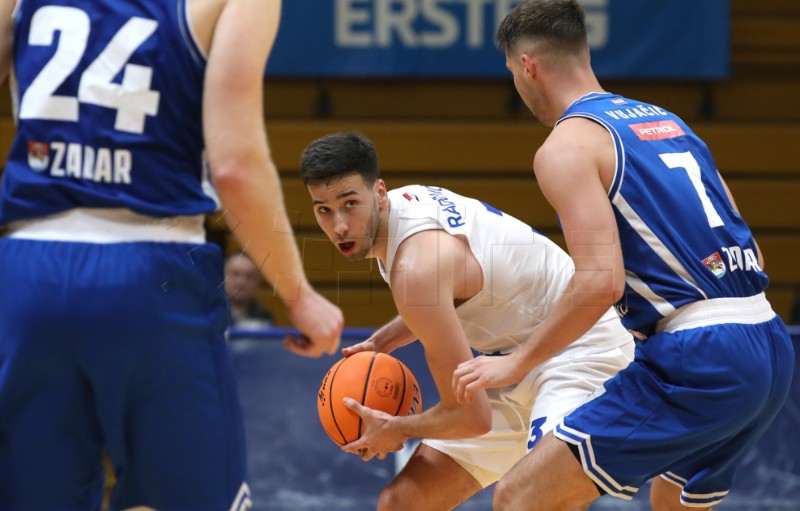 Utakmica 1. kola prvenstva Hrvatske za košarkaše, Cibona - Zadar