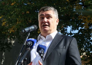 Predsjednik Milanović na manifestaciji Bela nedeja u Kastvu