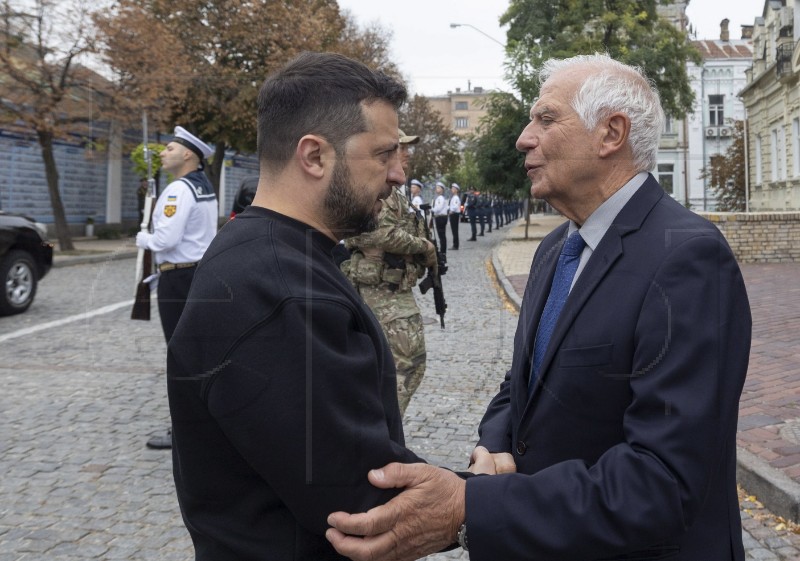 Borrell u Kijevu: EU će povećati vojnu pomoć Ukrajini