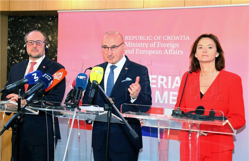 Western Balkans in the EU as soon as possible, three EU foreign ministers say