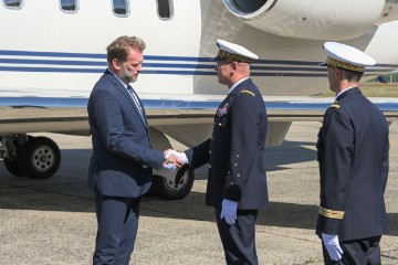 Primopredaja prvog višenamjenskog borbenog aviona Rafale