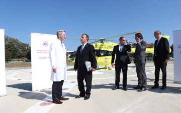 Helikopter Hitne medicinske službe u RH sletio je na helidrom KB Dubrava