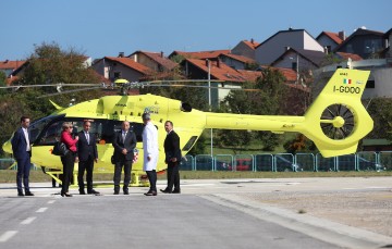 Helikopter Hitne medicinske službe u RH sletio je na helidrom KB Dubrava