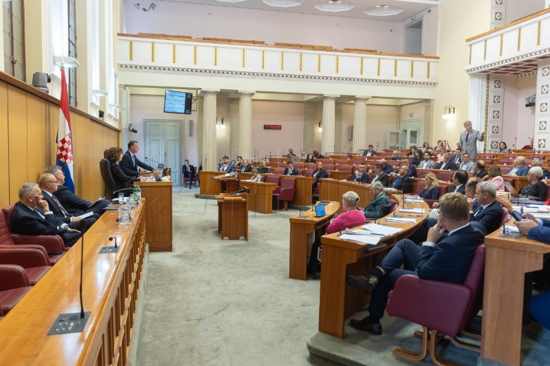 Sabor: Pokretanje pitanja povjerenja Gordanu Grliću Radmanu