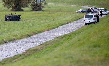 Policajac poginuo u prevrtanju specijalnog vozila, trojica ozlijeđena