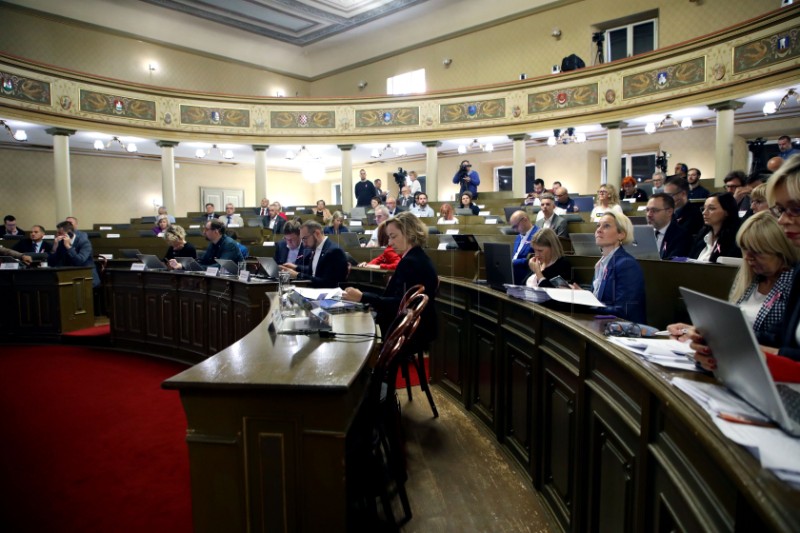 Zagreb: Gradska skupština za ocjenu ustavnosti da bolnica "Sveti Duh" postane državna