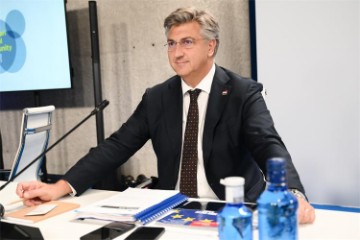 Plenković na trećem sastanku na vrhu Europske političke zajednice u Granadi