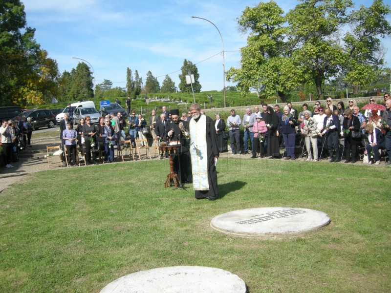 Victims of children's war camp commemorated in Sisak