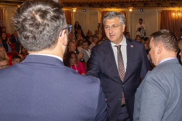 Plenković na svečanoj akademiji 20. Didakovih dana