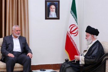 Hamenei: Teheran ne stoji iza napada Hamasa na Izrael