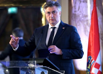 Plenković: Tekst u Nacionalu manipulacija i vrhunac neprofesionalizma 