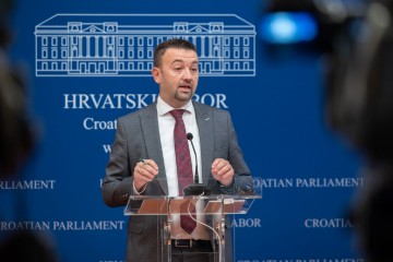 Hrvatski suverenisti: Katastrofalna borba protiv afričke svinjske kuge