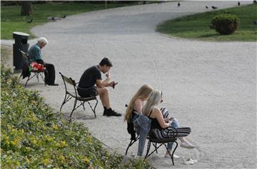 DHMZ: Sunčano i iznadprosječno toplo s temperaturama do 28 'celzijevaca'