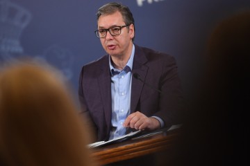 Srbija: Vučić najavio prijevremene izbore u prosincu