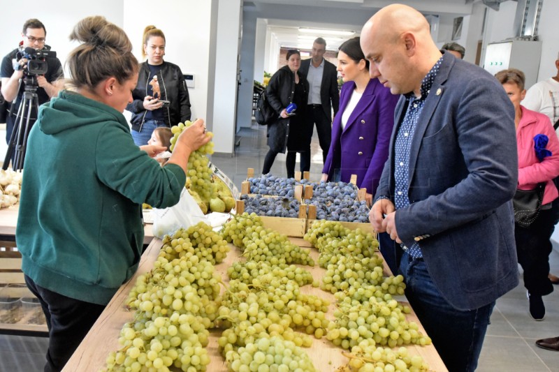 Vinkovci po prvi puta dobili zatvorenu tržnicu