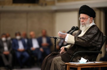 Hamenei: Izrael mora odmah zaustaviti 'genocid' nad Palestincima u Gazi