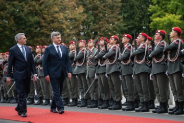 Beč i Zagreb europskim sredstvima žele graditi plinovod od Krka do Bavarske