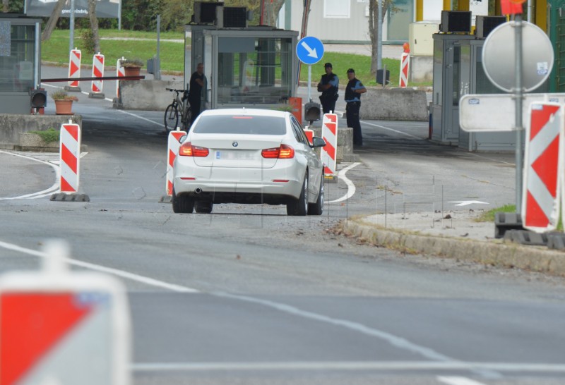 Granični prijelaz Jurovski Brod-Metlika