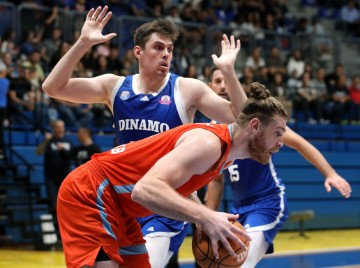 Utakmica 5. kola Hrvatske lige košarkaša Dinamo - Cedevita