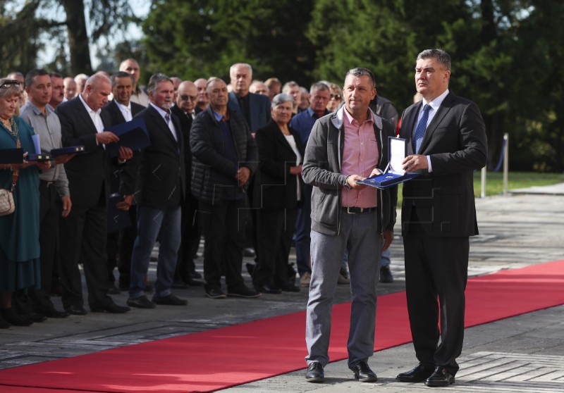 President Milanović decorates 164 voluntary blood donors