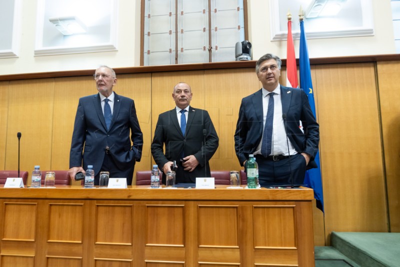 Plenković: Izvještaj o radu Vlade