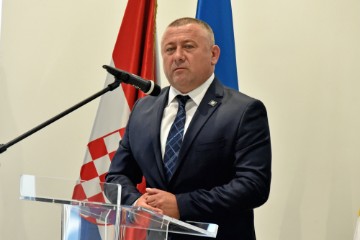 Župan Dekanić odrekao se troškova za prehranu u humanitarne svrhe