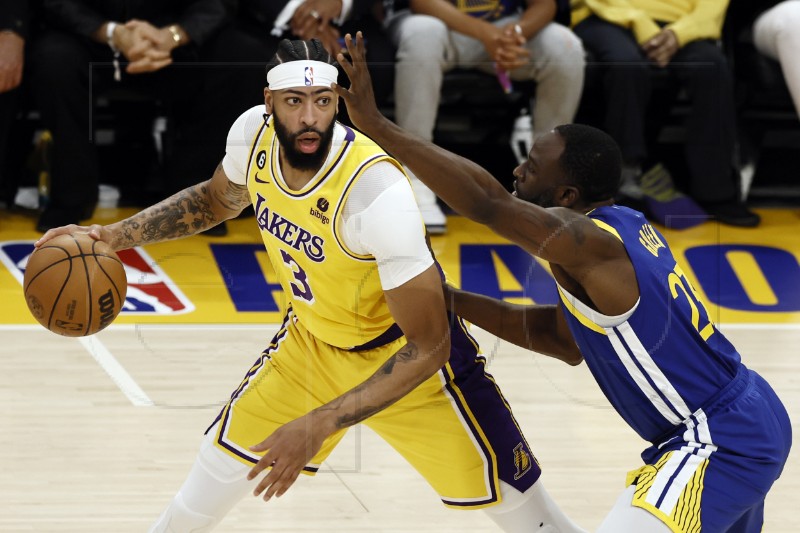 NBA: Pobjede Bucksa i Lakersa