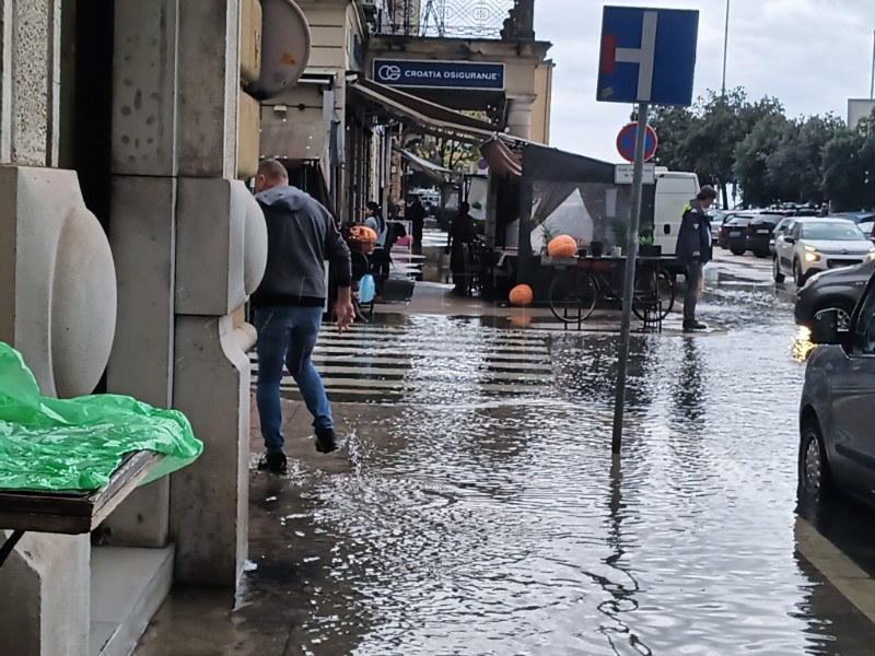 Poplavljene riječke ulice