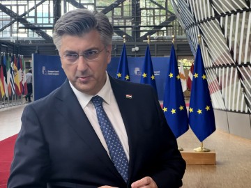 Plenković: Penava provocira; nema pravo privatizirati žrtvu Vukovara