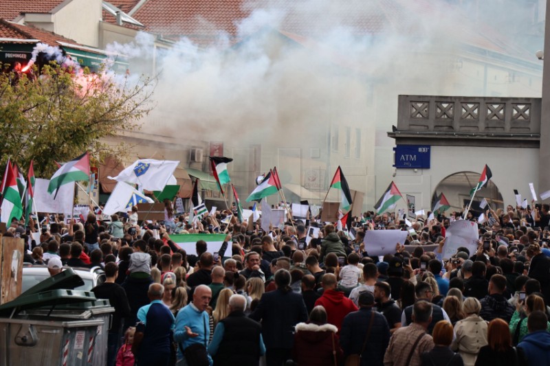 Several thousand people hold rally of support for Palestine in Mostar