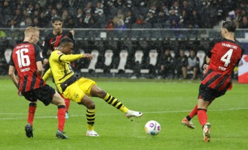 Njemačka: Eintracht - Borussia Dortmund 3-3