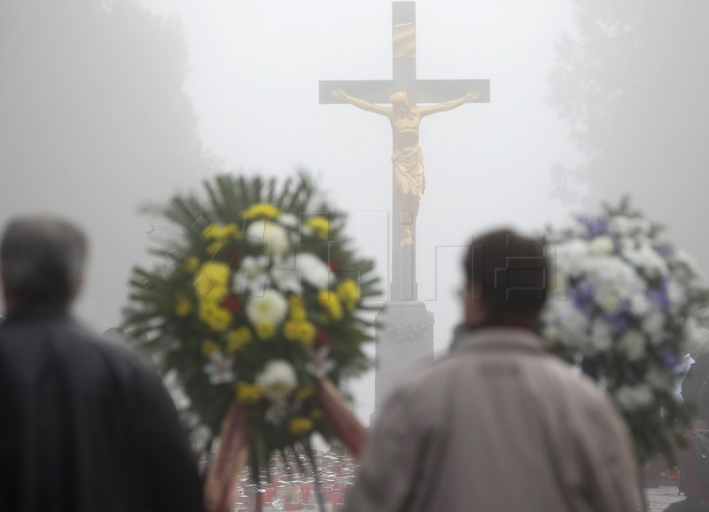 Blagdan Svih svetih na Mirogoju