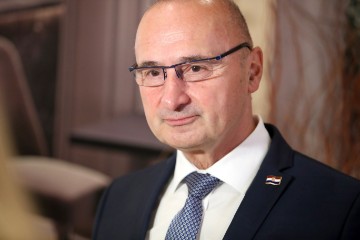 Grlić Radman: Jedan Hrvat iz Gaze možda poginuo, ostali na sigurnom u Kairu 