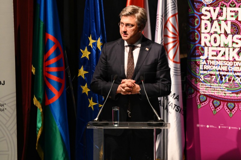 Plenković: Suradnja Vlade i romske zajednice u Hrvatskoj putokaz za europske zemlje