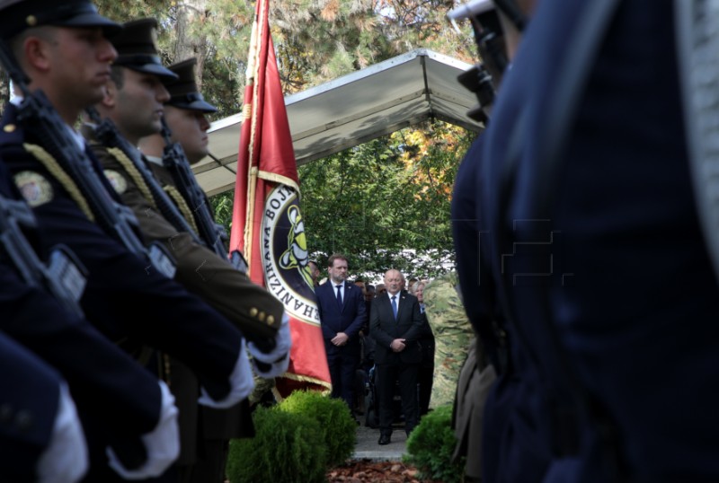 Milanović na obilježavanju 33. godišnjice ustrojavanja 1. gardijske brigade "Tigrovi"