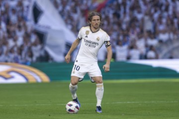 Real Madrid kiksao protiv Rayo Vallecana, Modrić nastupio